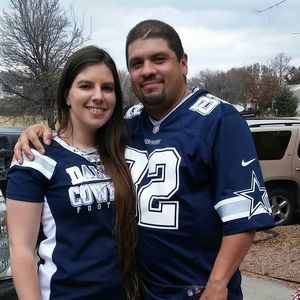 Meet your Posher, Manuel